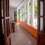 Comodo Alojamiento Con Piscina Buena Ubicacion